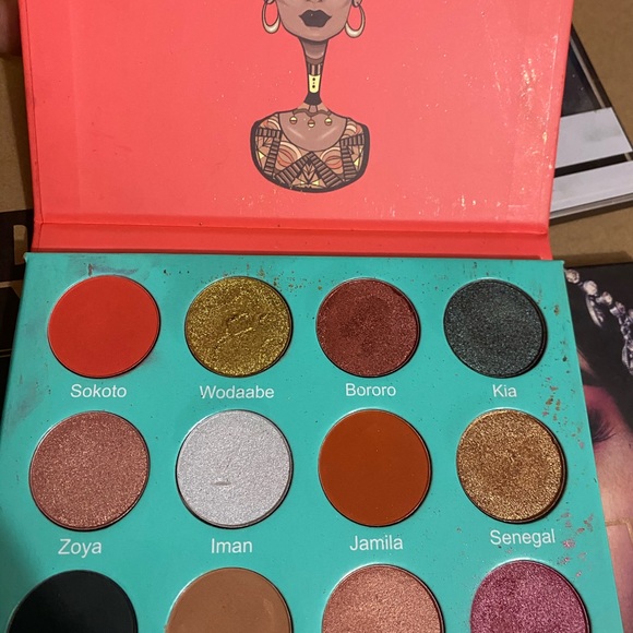 Makeup Bundle💄 (HUDA, Juvia’s, CoverGirl & more) - Picture 2 of 5